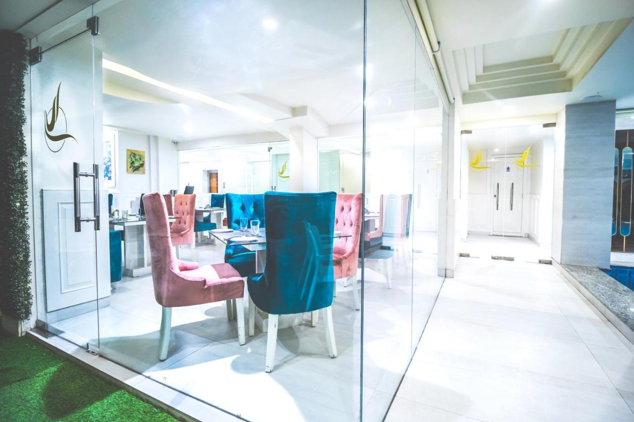 Cygnett Lite Grand, Hotel 4*