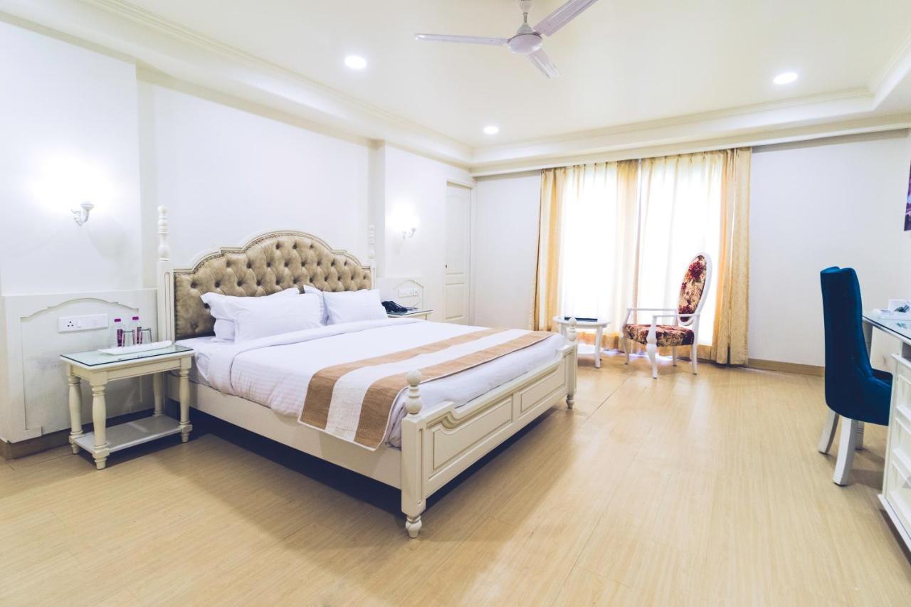 Cygnett Lite Grand, Hotel 4*