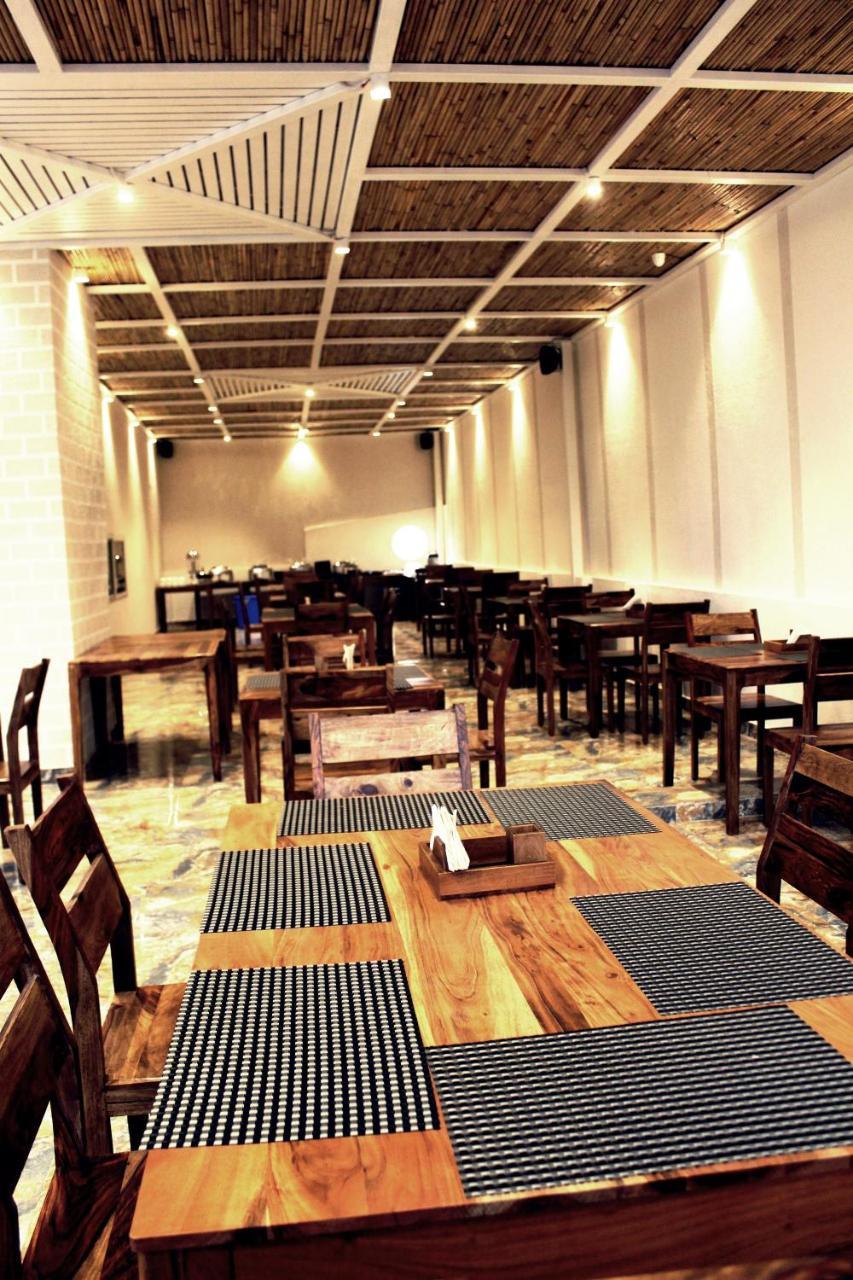 Hotel Istana - A Luxury 3*