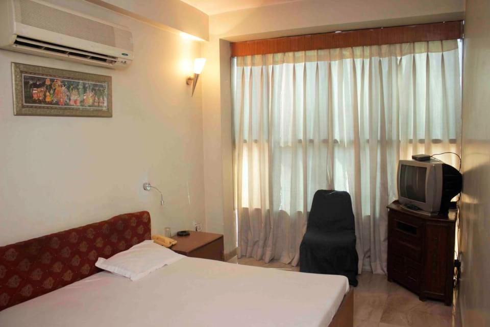 The Dhamu Hotel