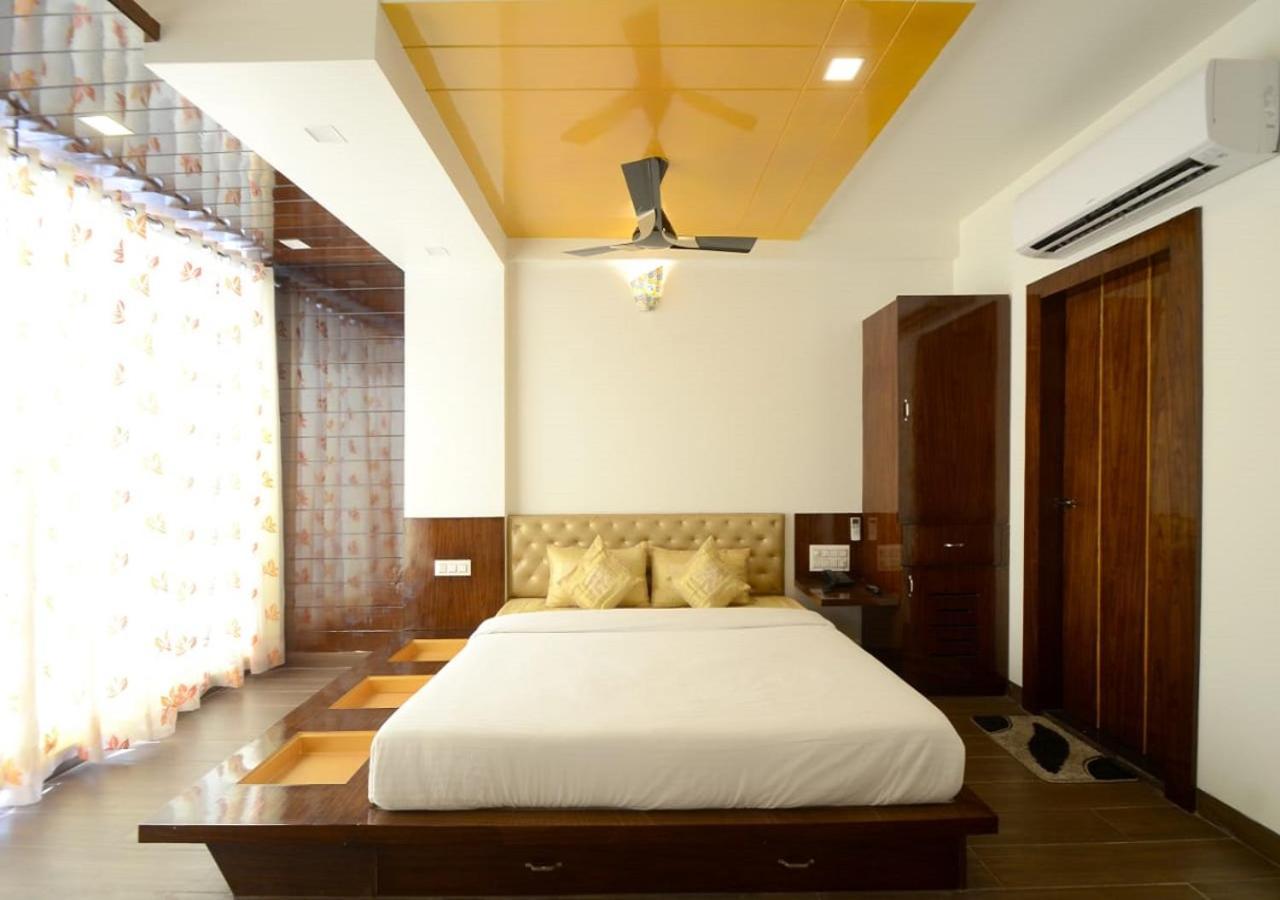 Hotel Metro 3*