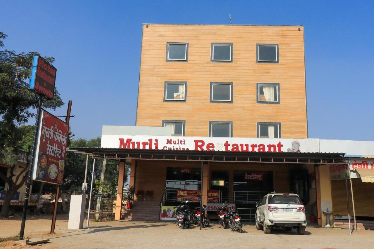 Oyo 24575 Prabhu 3* Jaipur