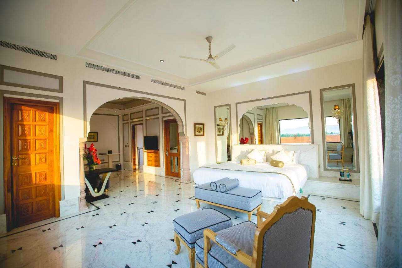 Resort Buena Vista Luxury Garden Jaipur