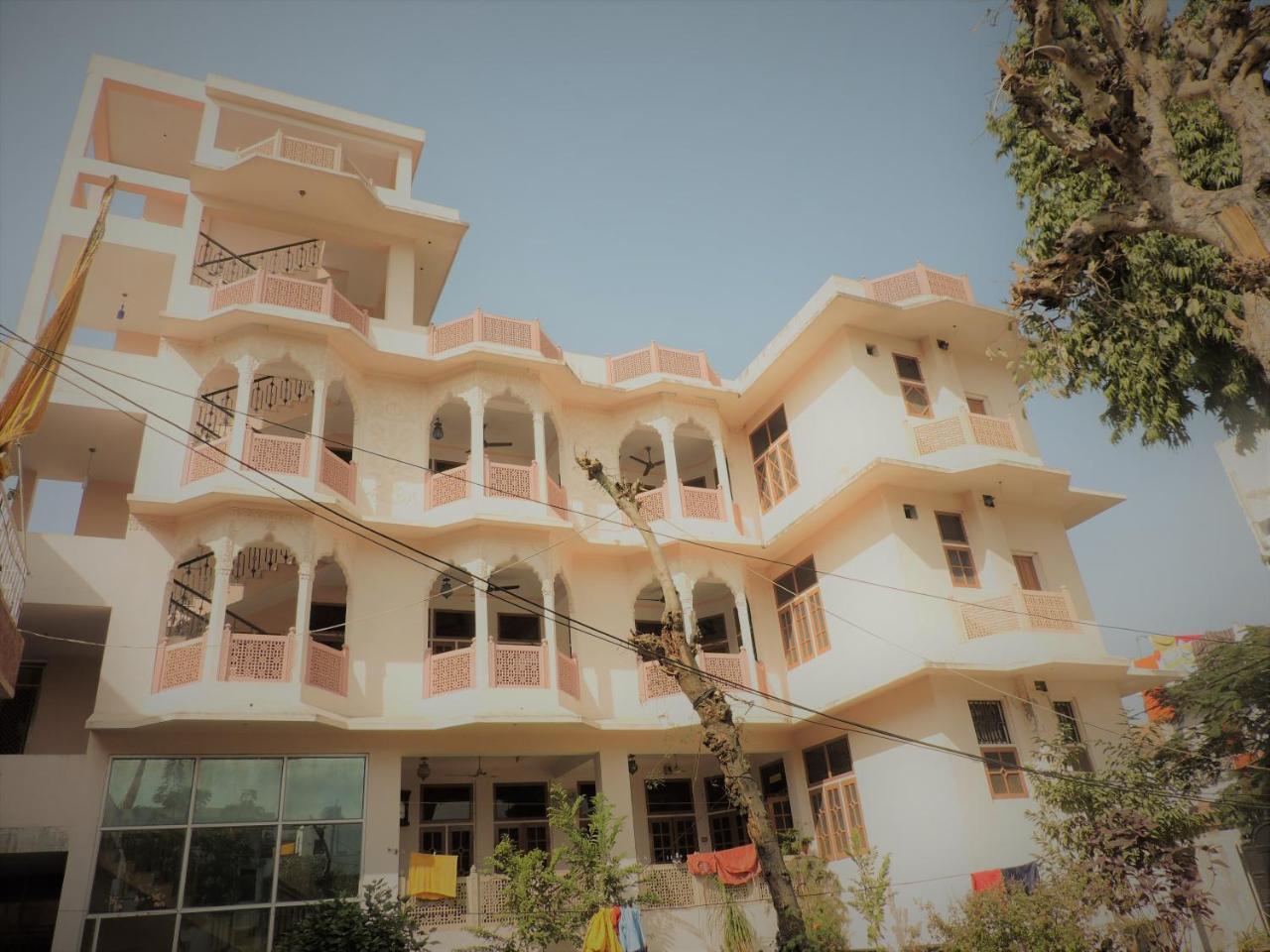 Karni Niwas Hotel Jaipur