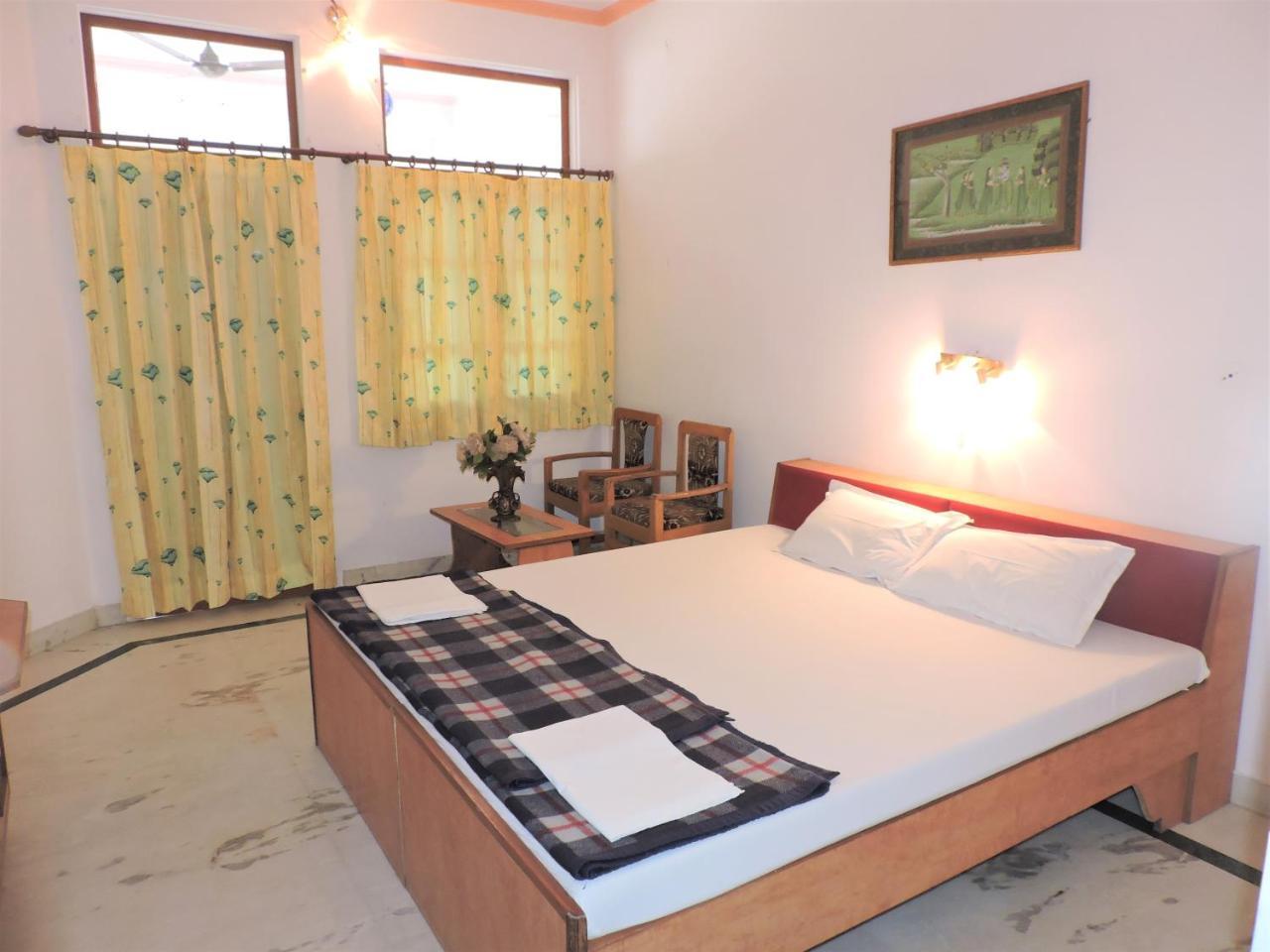 Hotel Karni Niwas 4*