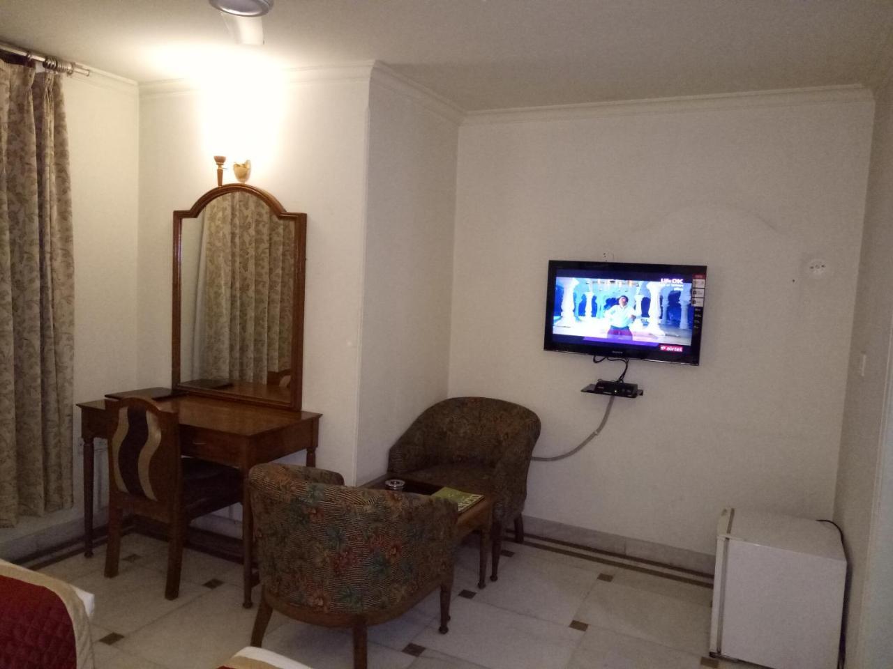 Hotel Adb Diana Palace Jaipur