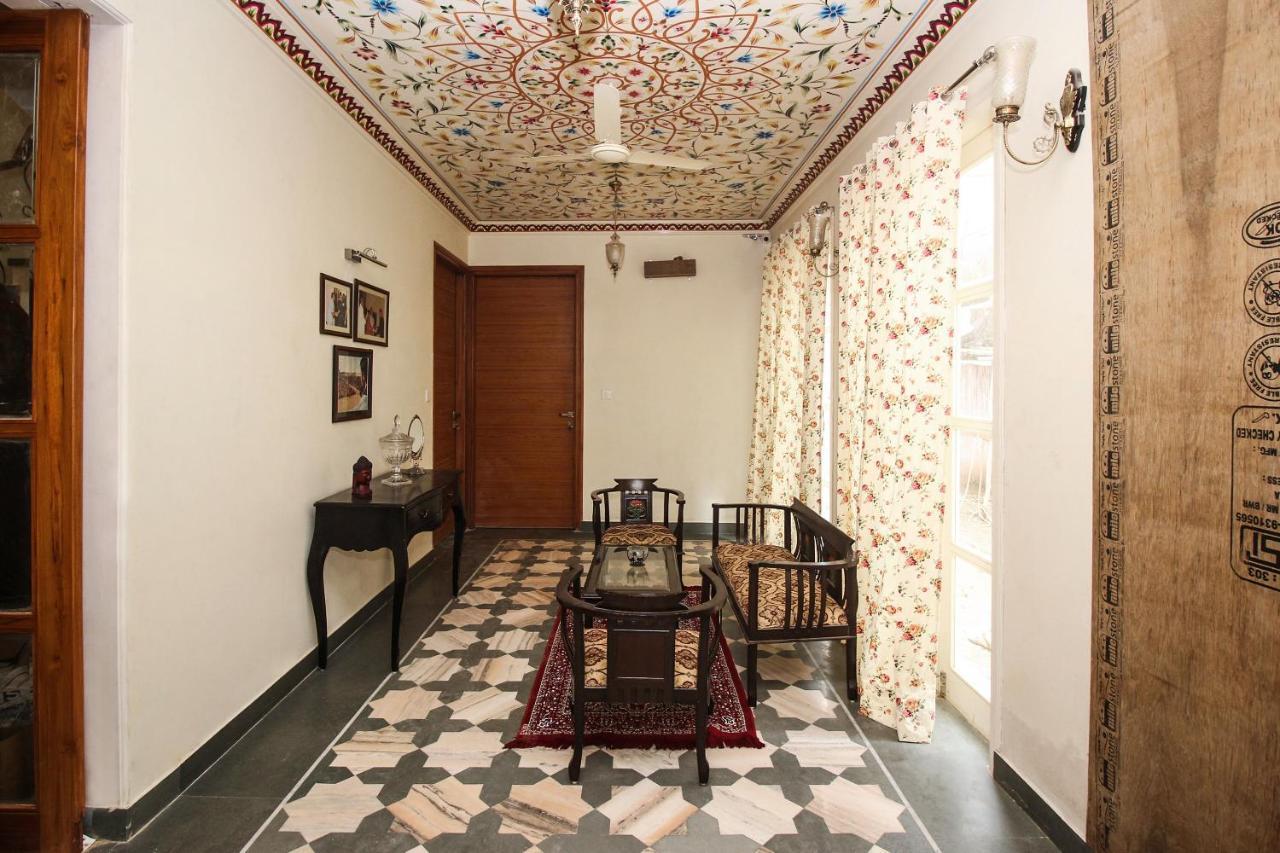 Oyo 18308 Kishanpur Haveli Hotel 3*