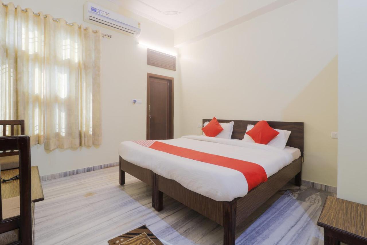 Oyo 24535 Payas Jaipur