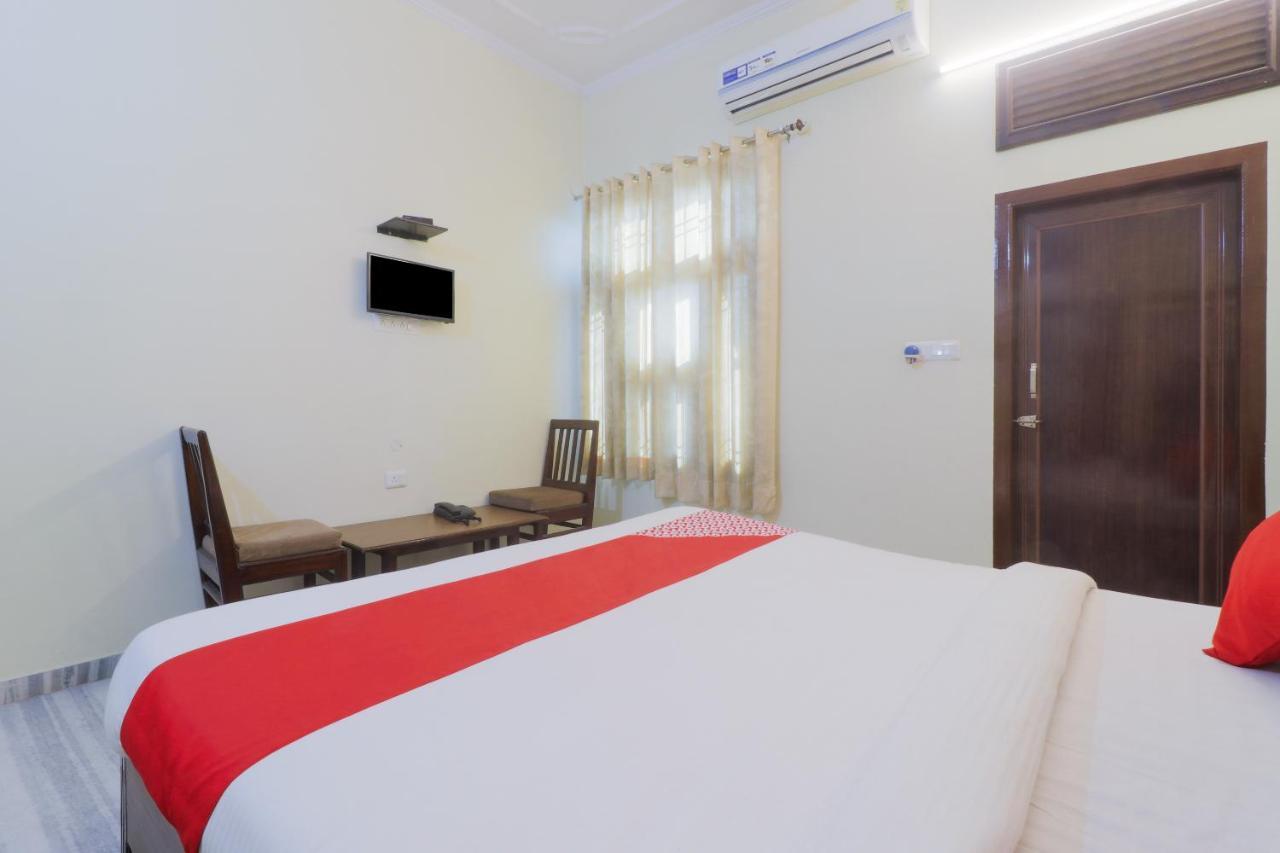 Oyo 24535 Payas 3* Jaipur