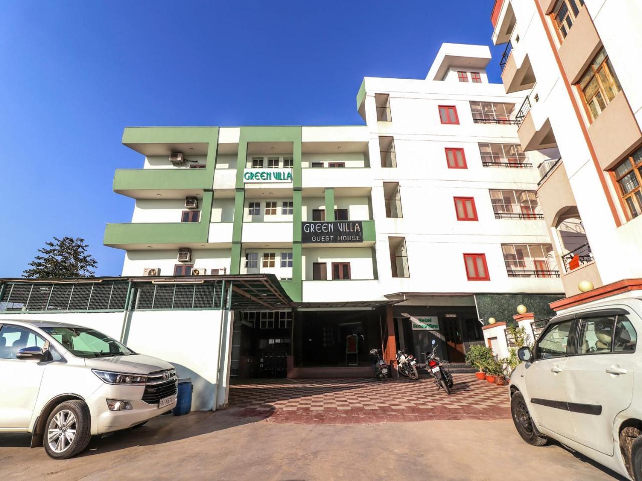 Hotel Oyo 6133 View