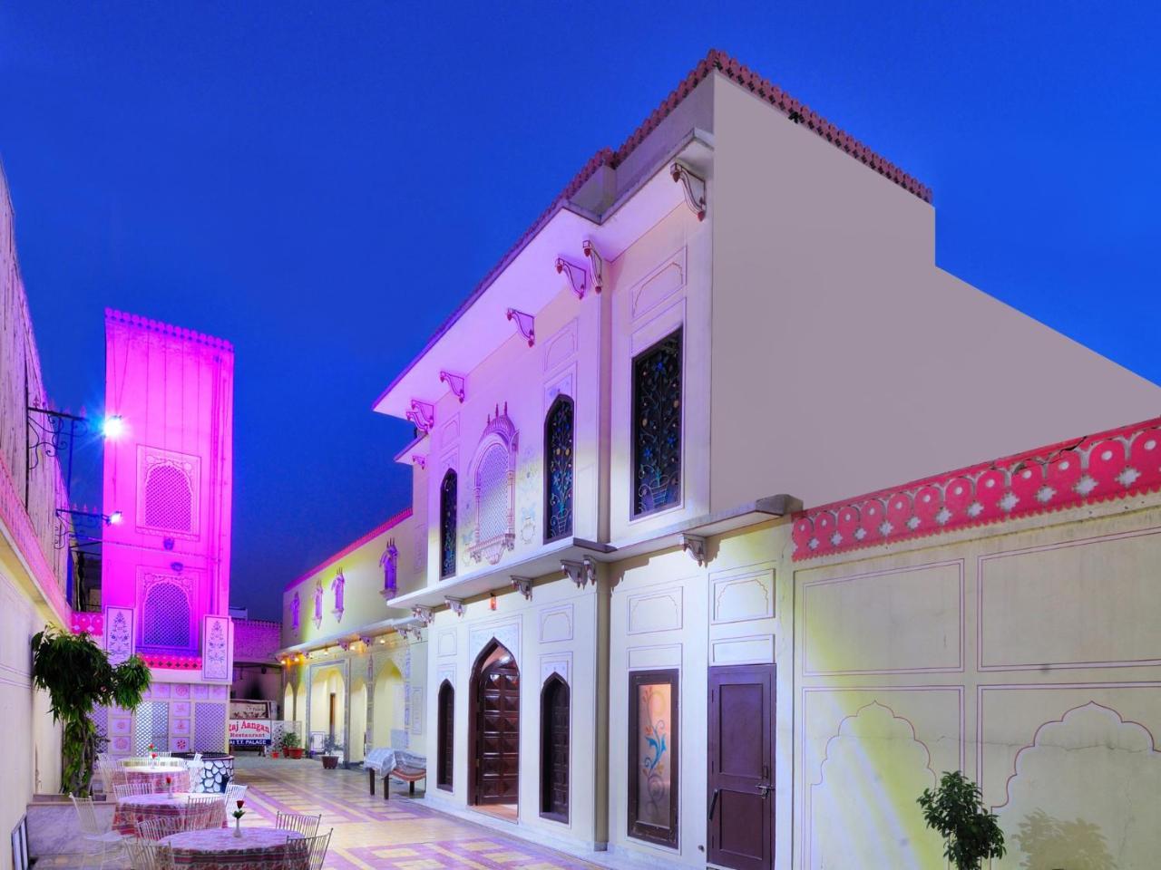 Jorawar A Heritage Haveli 3*