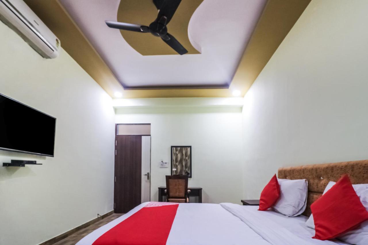 Oyo The Royal Haveli Jaipur
