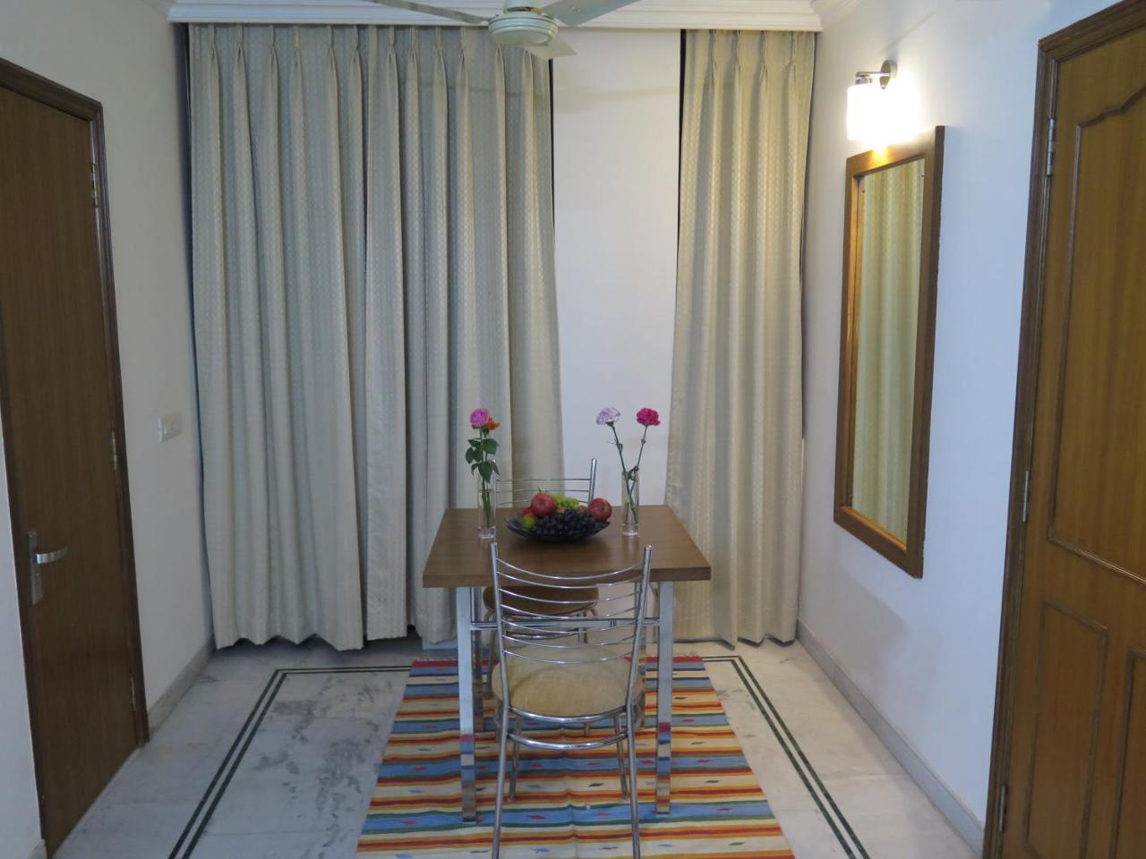 Kesar D Hotel