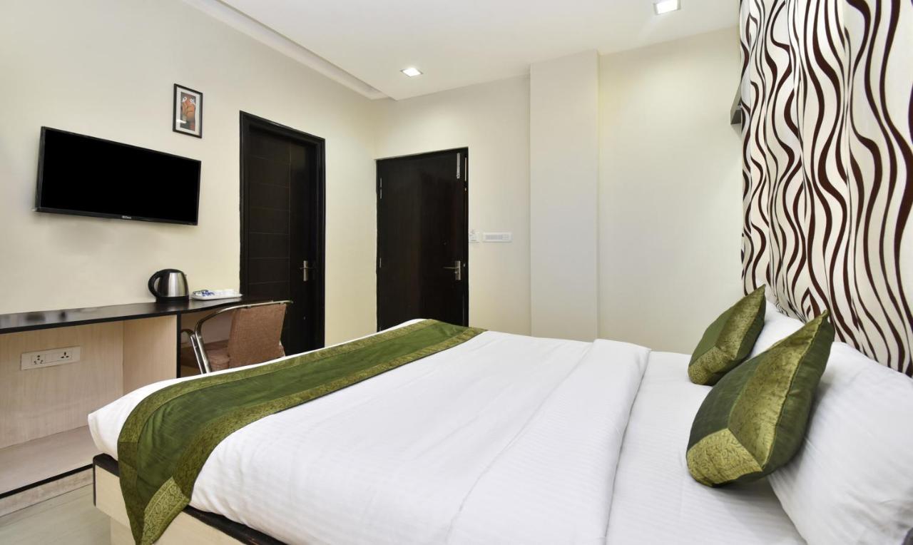 Oyo 9139 Pride Hotel 3*