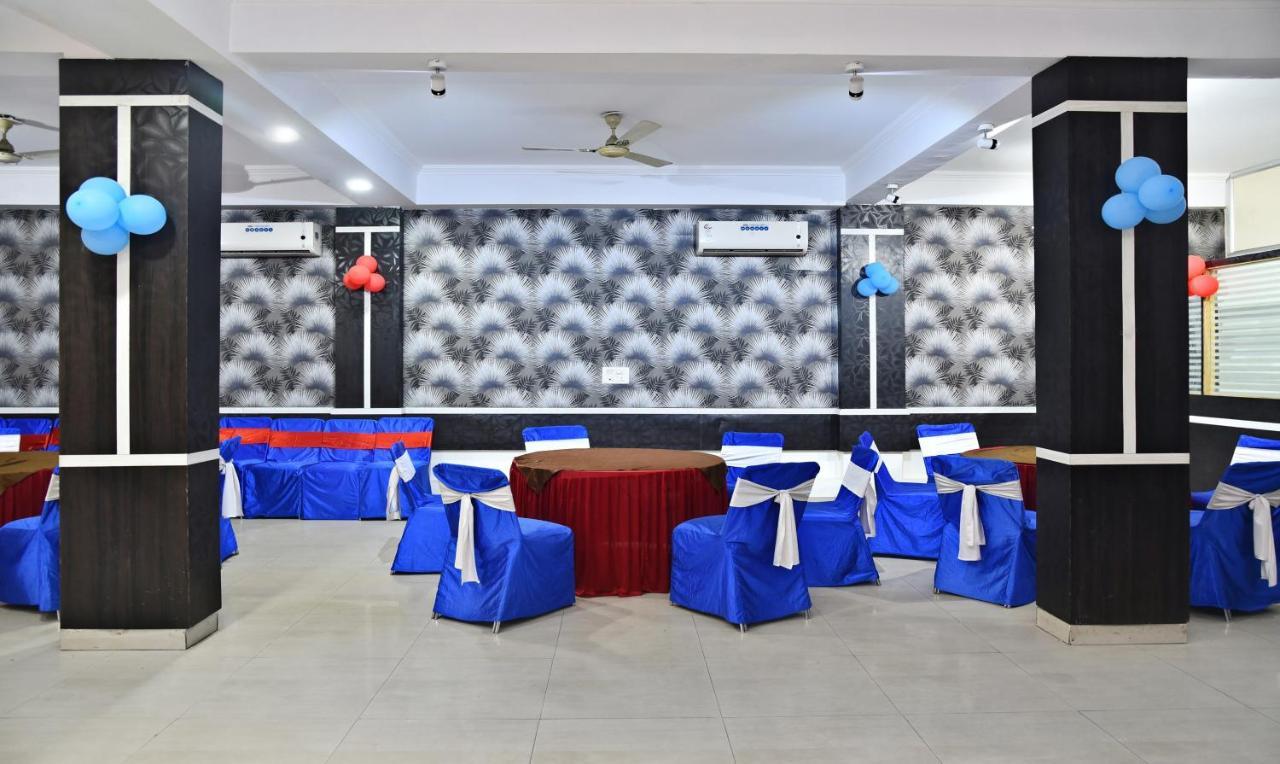 Oyo 9139 Pride 3* Jaipur