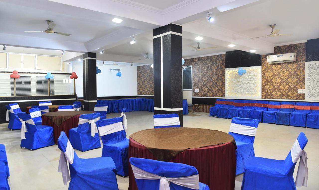 Oyo 9139 Pride Hotel 3*