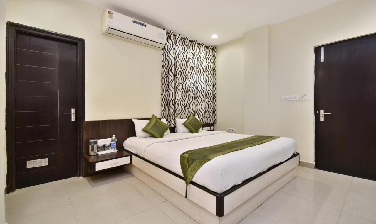 Hotel Oyo 9139 Pride