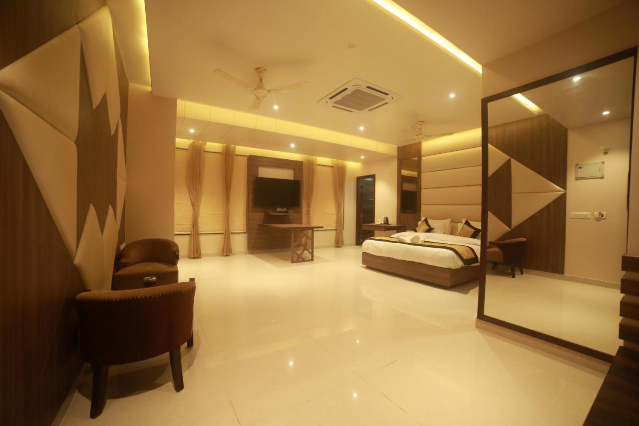 Le Grande Hotel