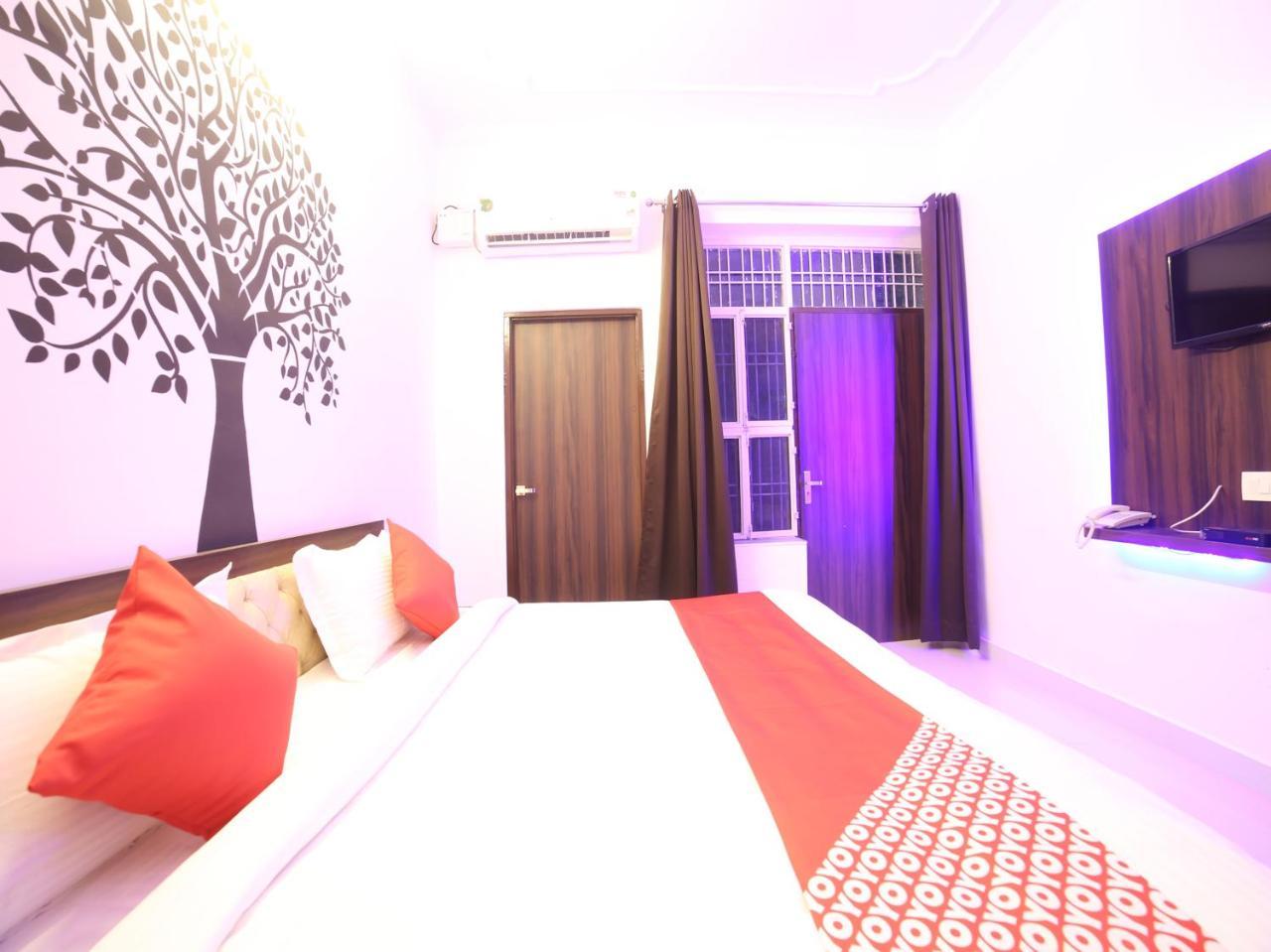 Flagship Crossroads 3* Jaipur
