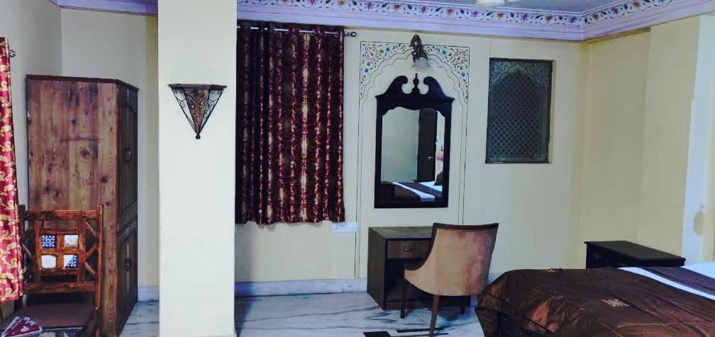 Hotel Gulab Garh 3*