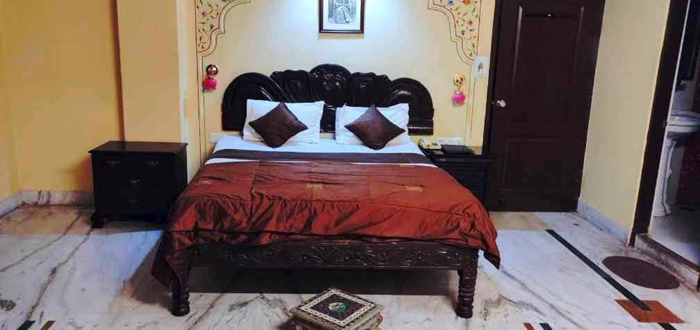 Hotel Gulab Garh 3*