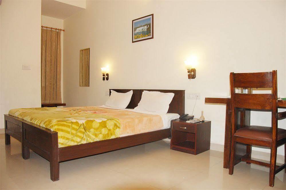 Hotel Palms 2*