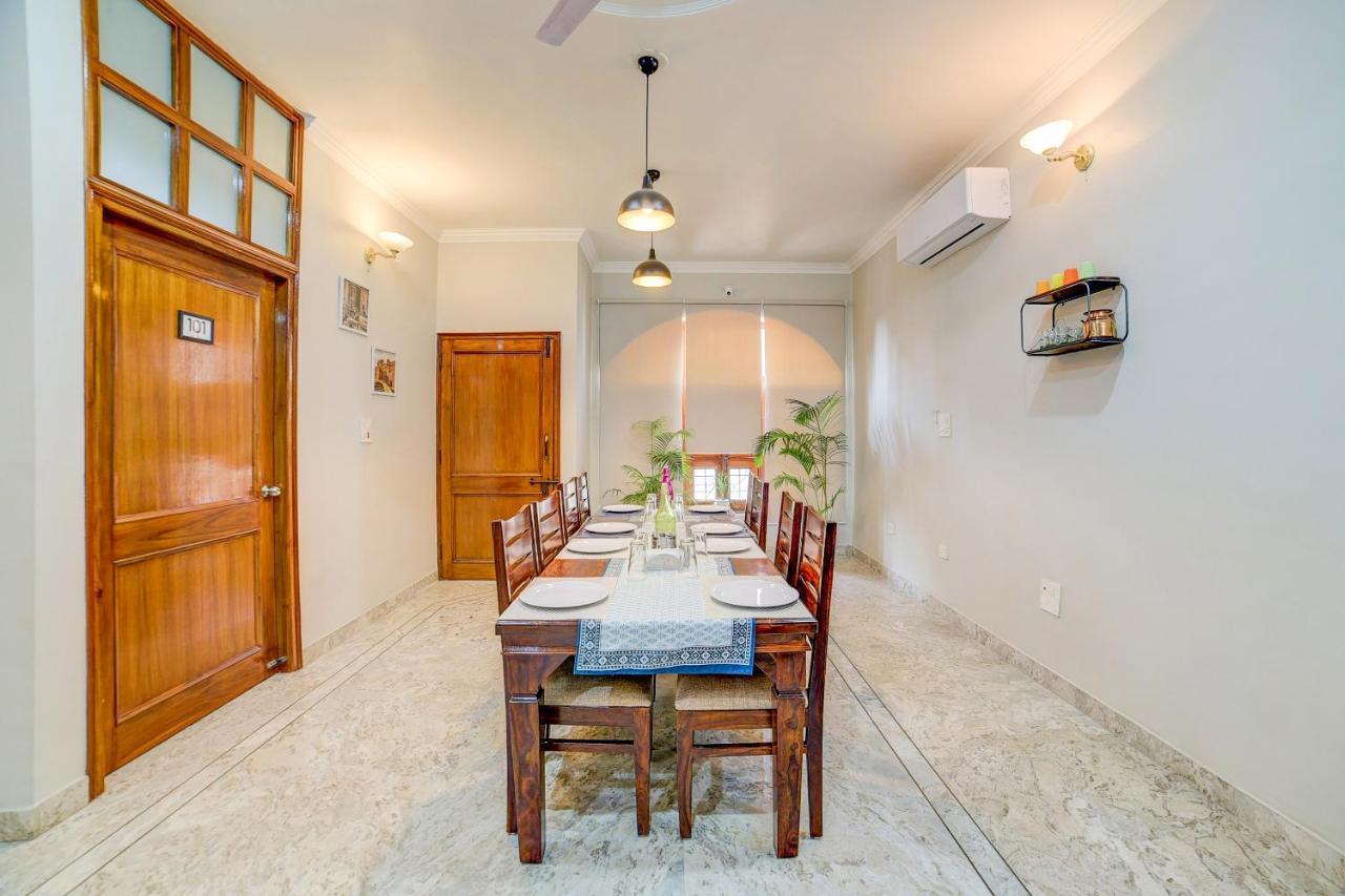 Oasis House Bed & Breakfast *