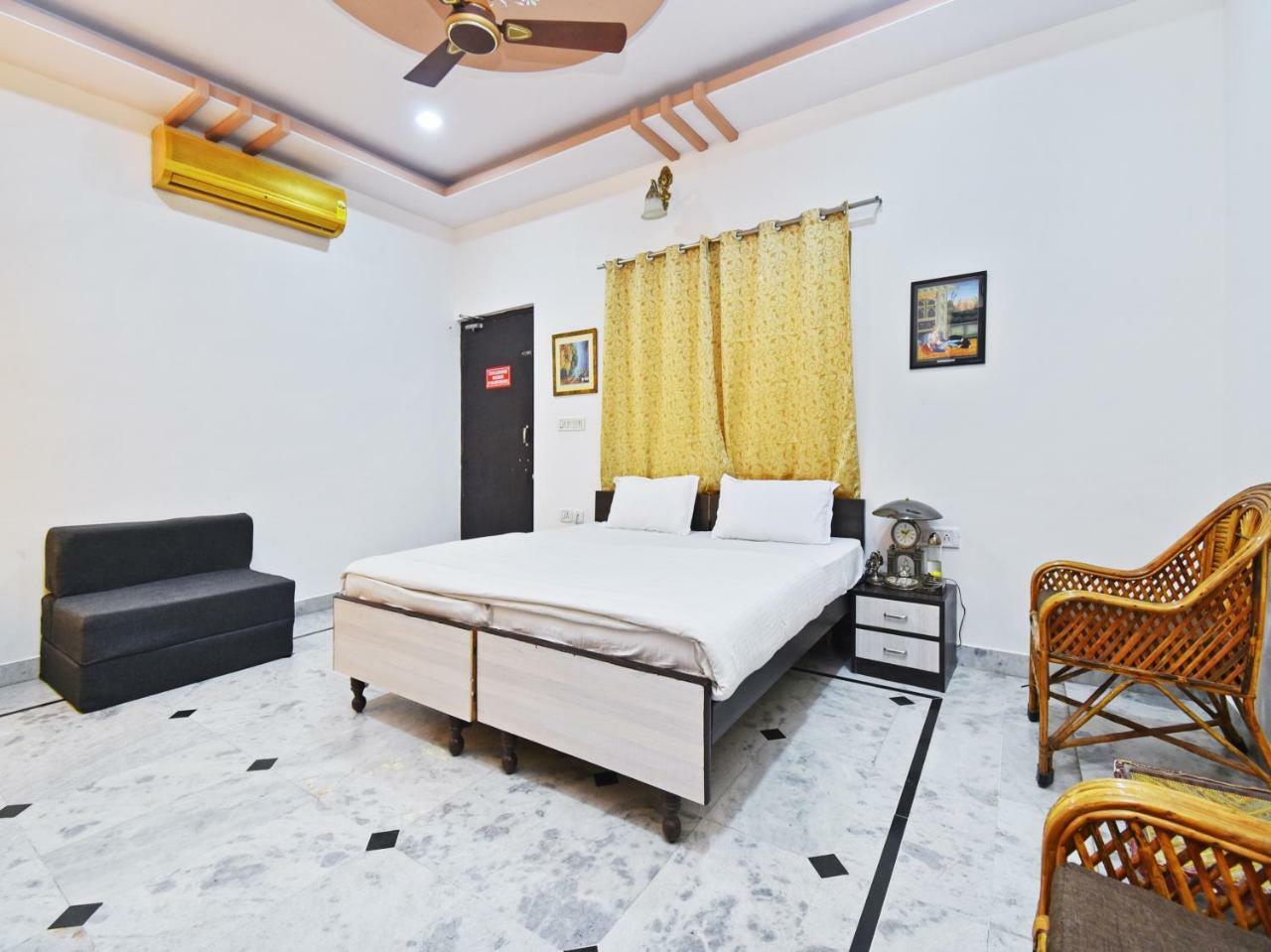 Super O Sikar Road Formerly Garg Niwas Hotel