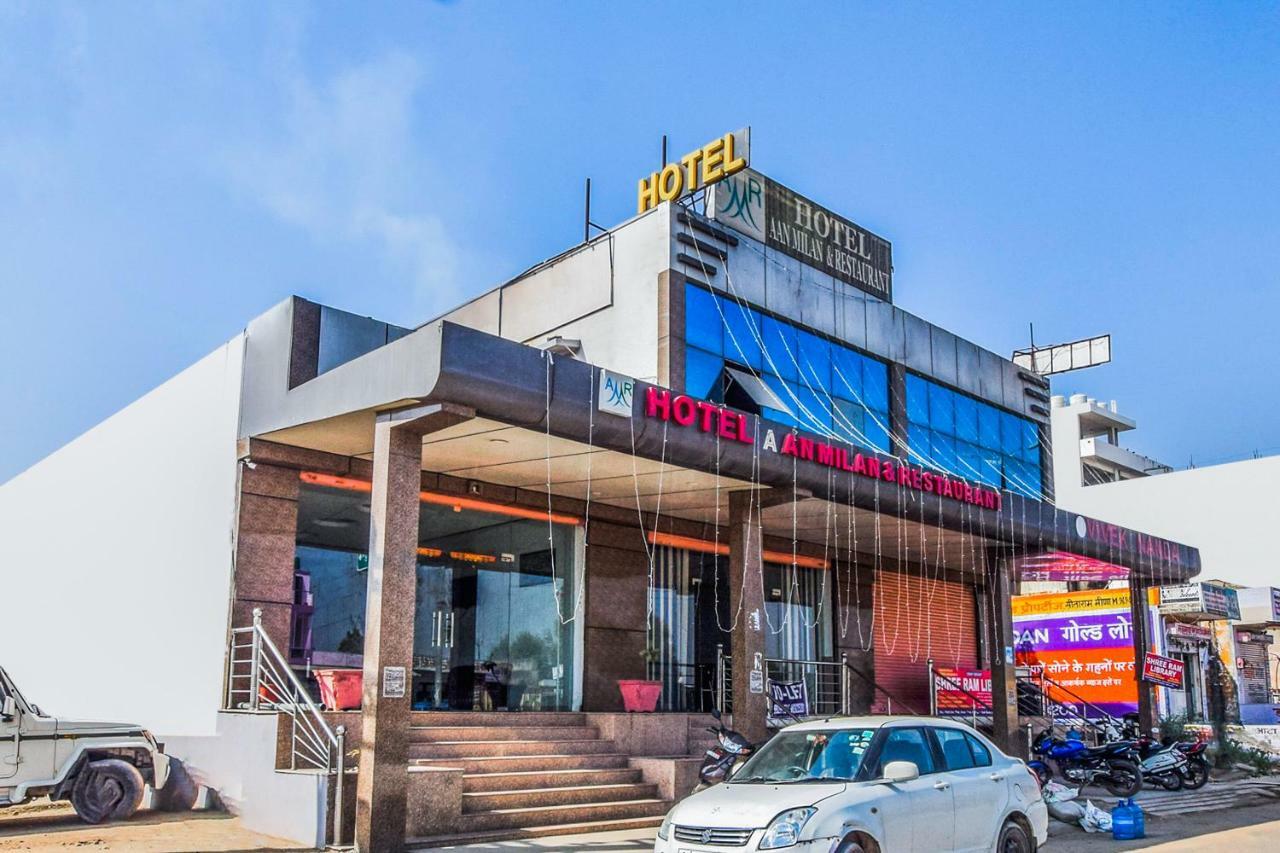 Oyo 23995 Aan Milan Hotel Jaipur
