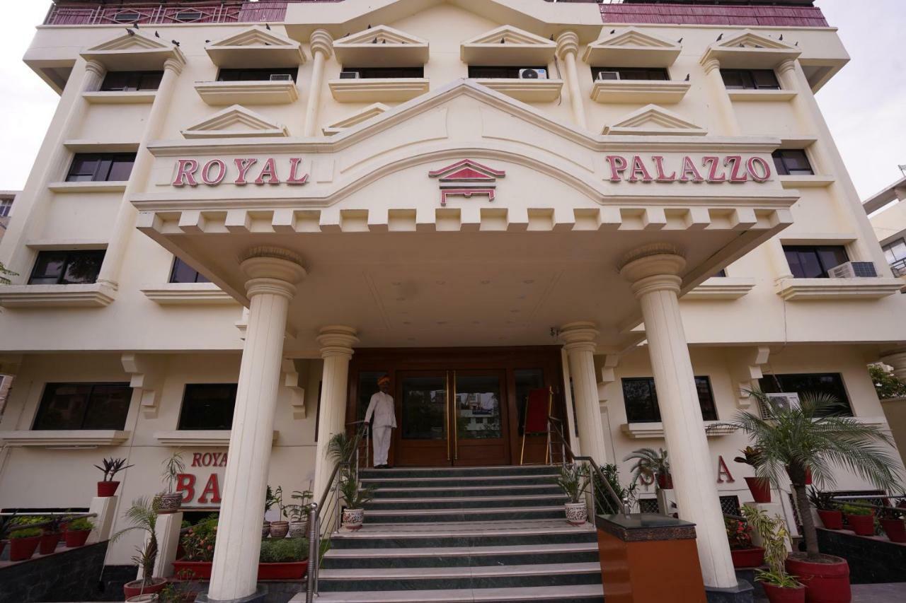 Royal Palazzo Resort