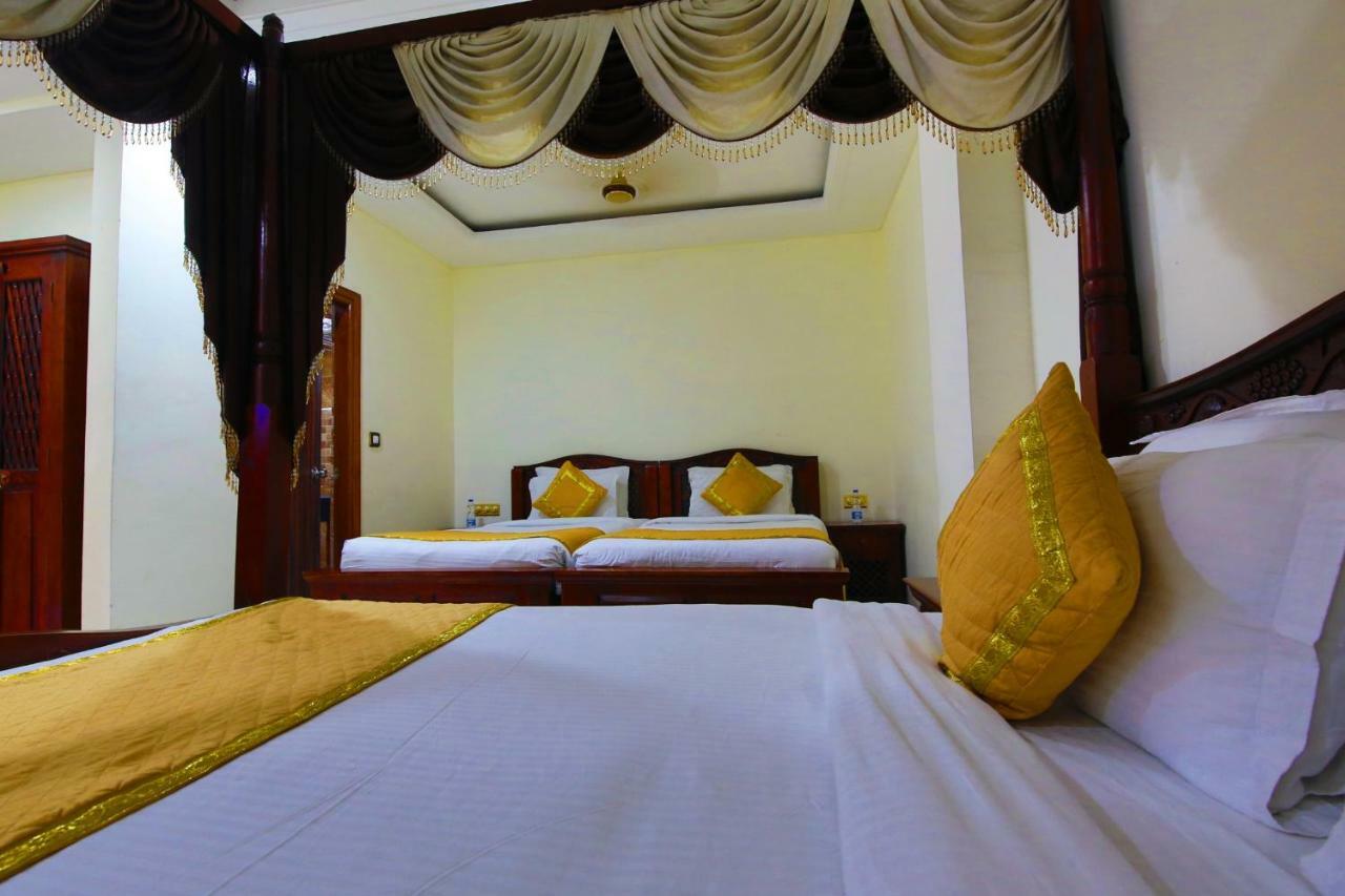 Hotel The Jal Mahal