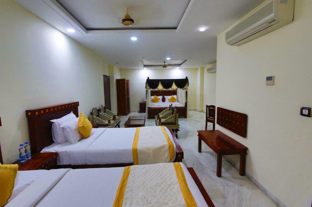 The Jal Mahal Hotel 4*