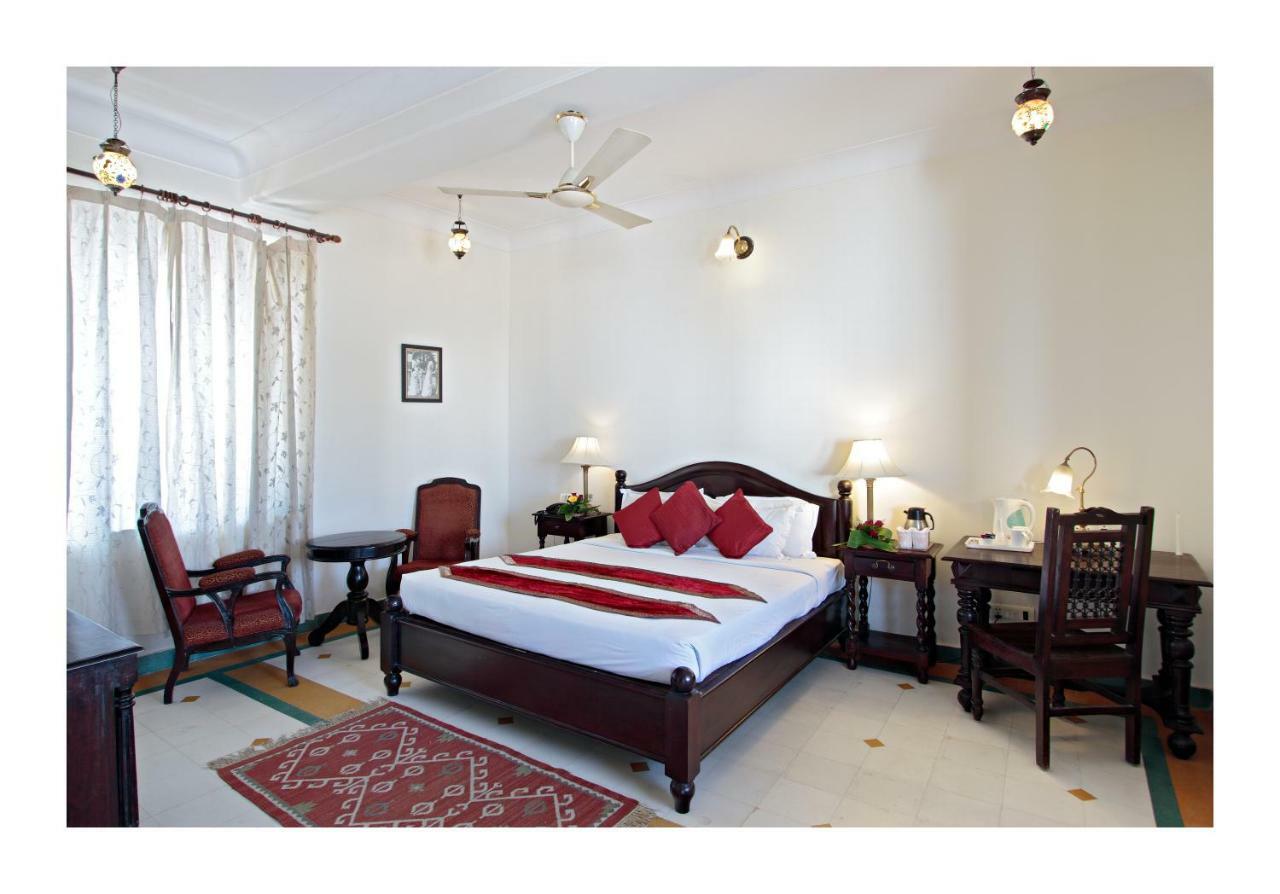 Heritage Khandwa Haveli Hotel