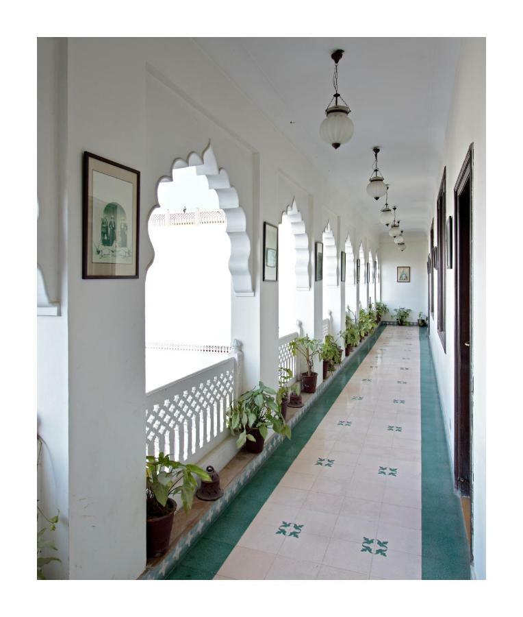 Heritage Khandwa Haveli Hotel
