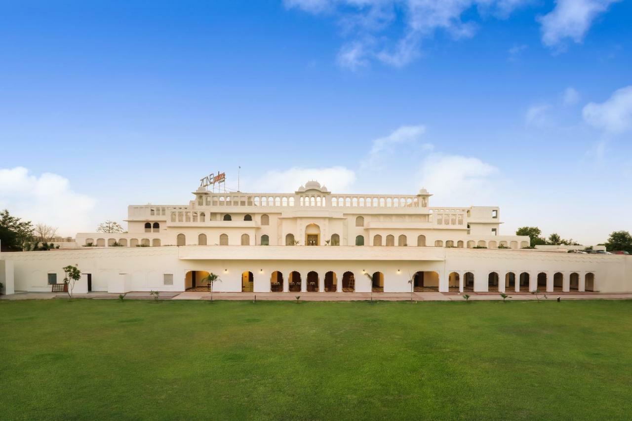 Zone Palace By The Park 4*