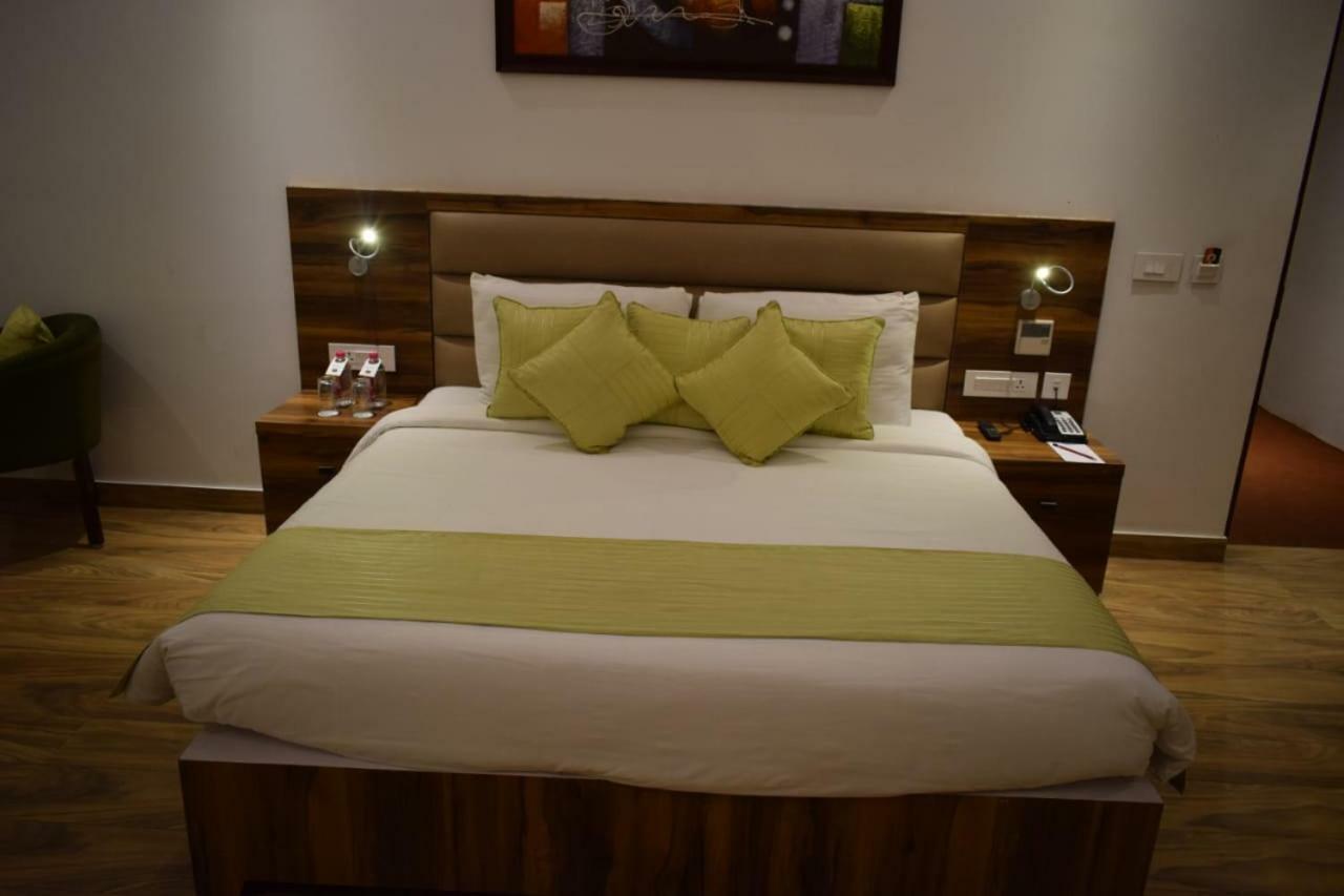 County Vaishali Nagar, Jaipur