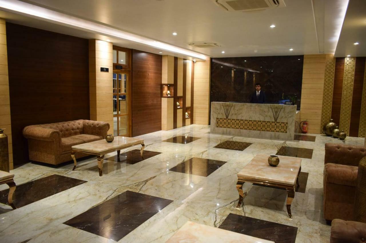 County Vaishali Nagar, Jaipur