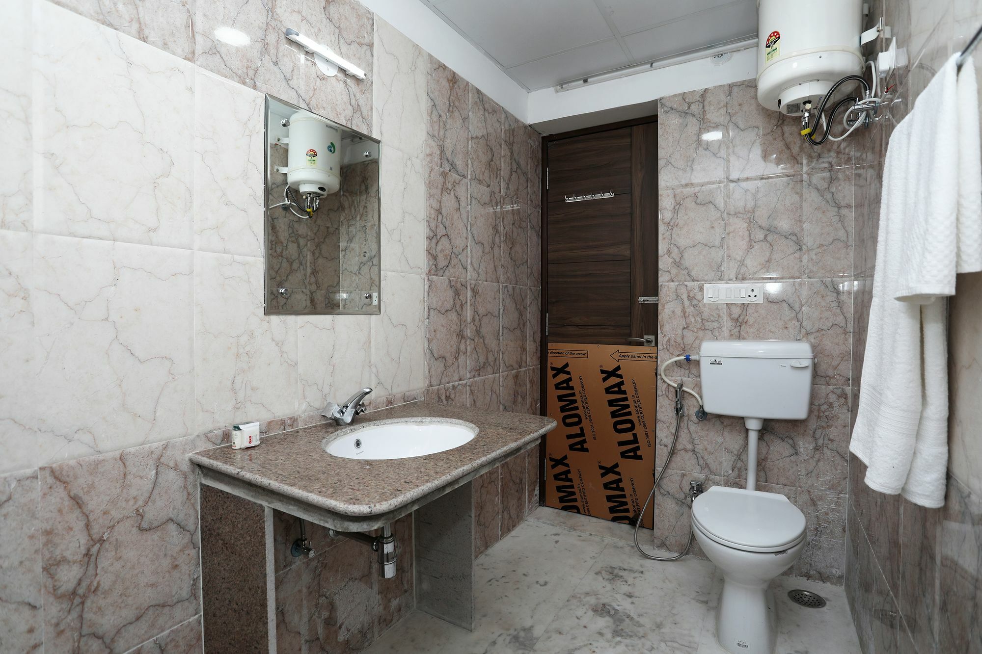 Oyo 10864 Fernweh 3* Jaipur
