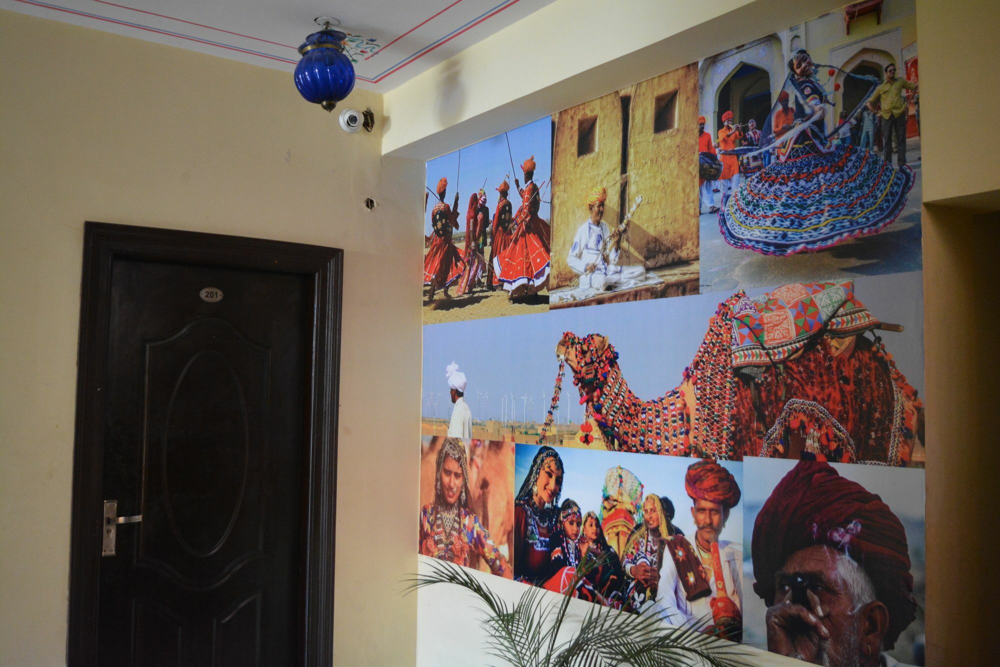 Hotel Laxmi Niwas