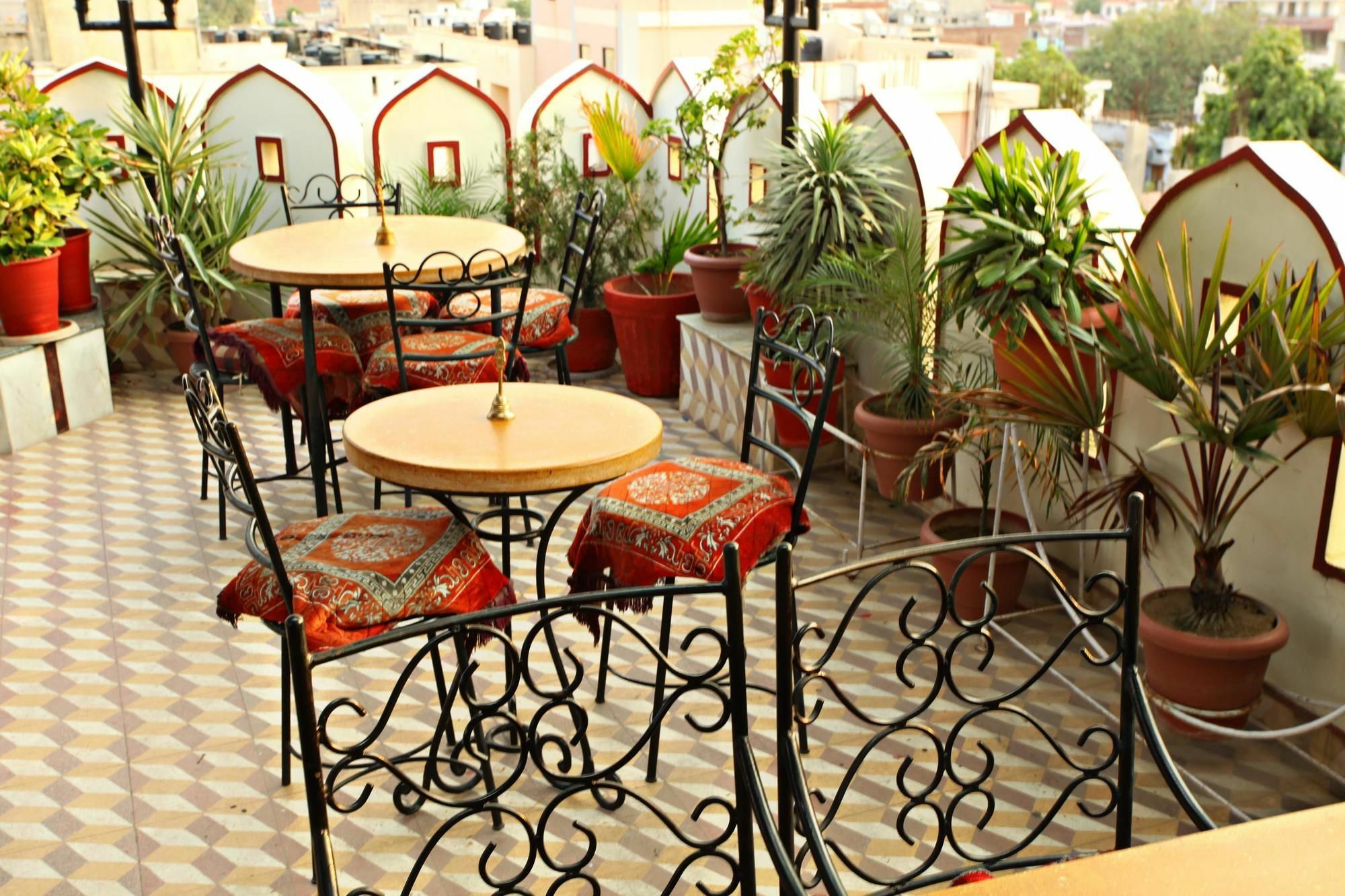 Hotel Oyo Nbc Hasanpura Road Jaipur