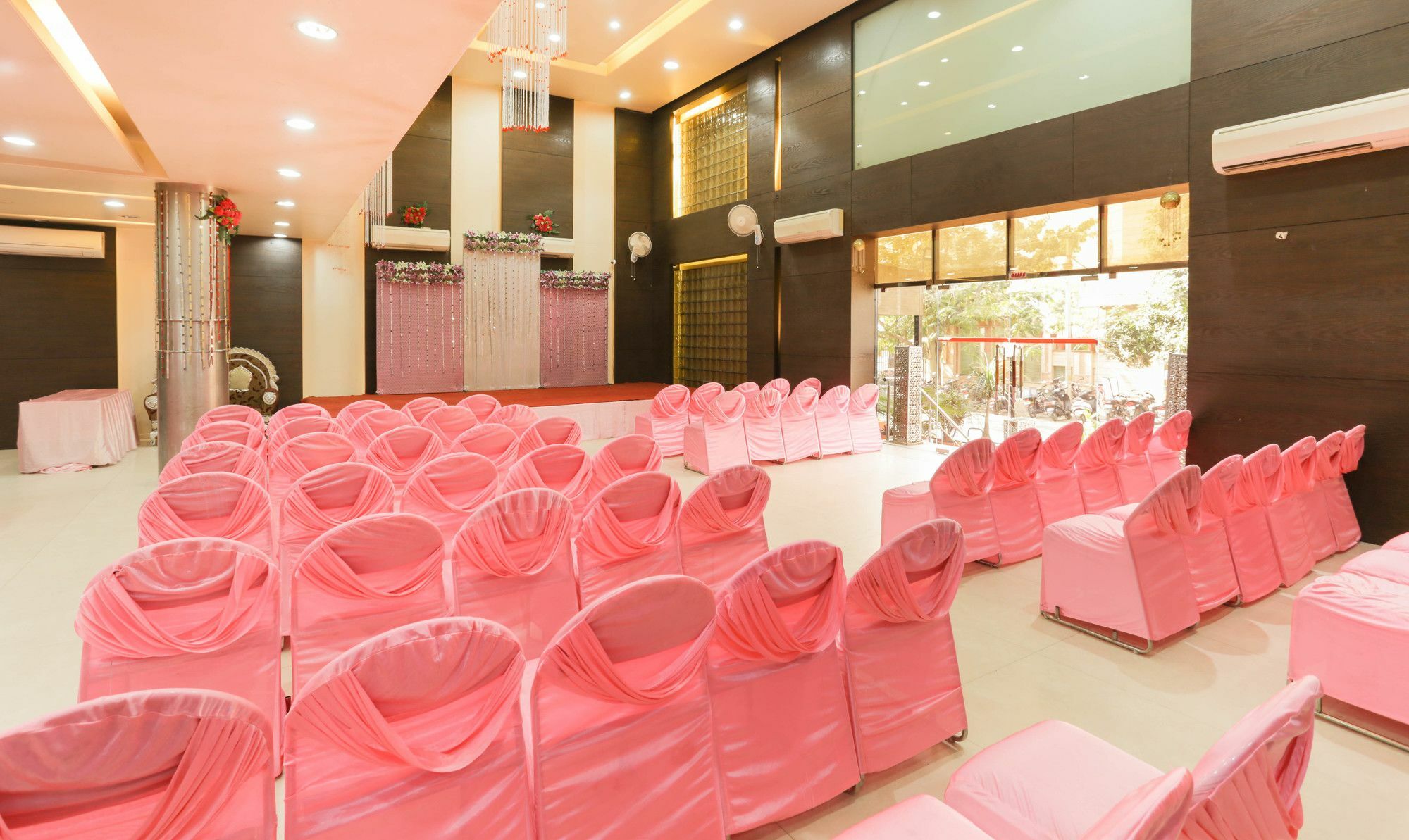 Treebo Bliss Hotel 3*