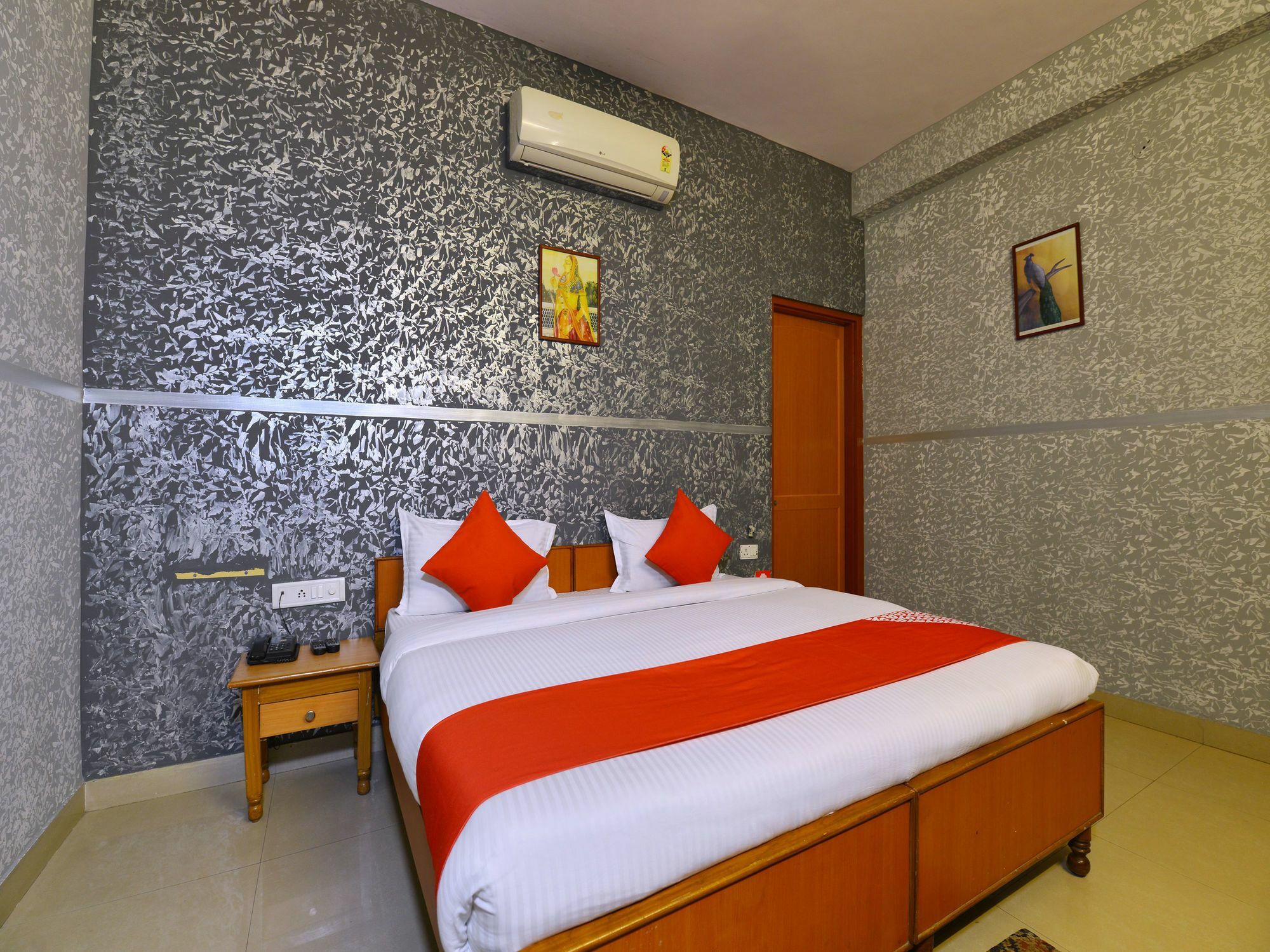 Hotel Braj Haveli 2*