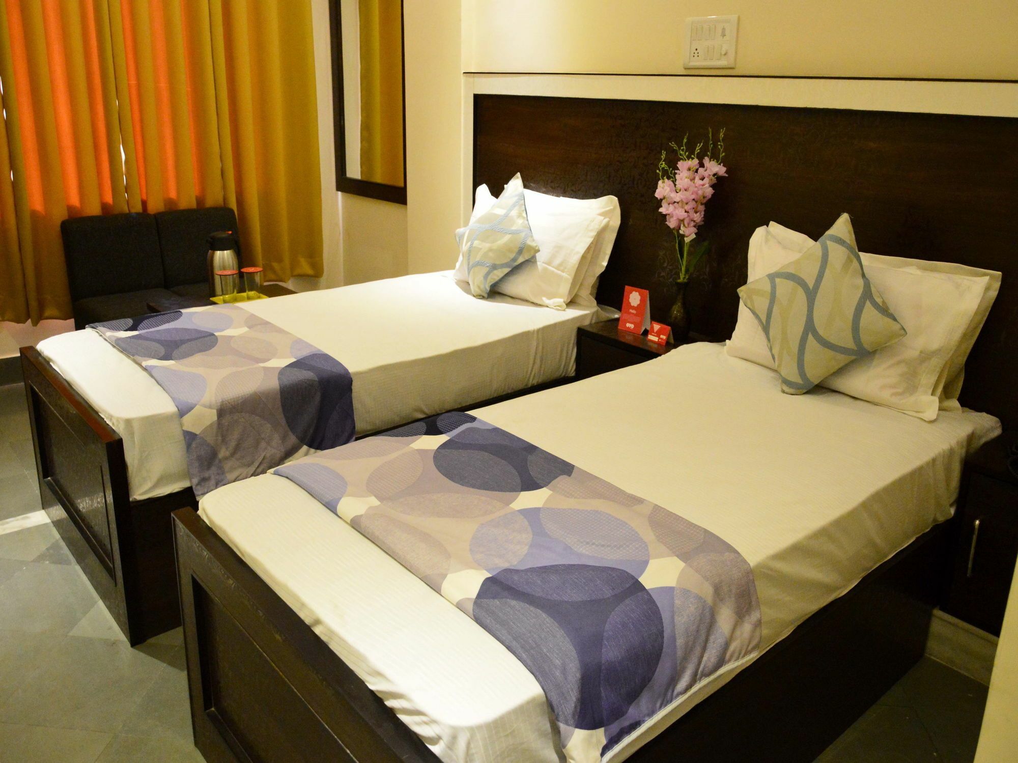 Hotel Oyo 6545 Kanhiya 3*