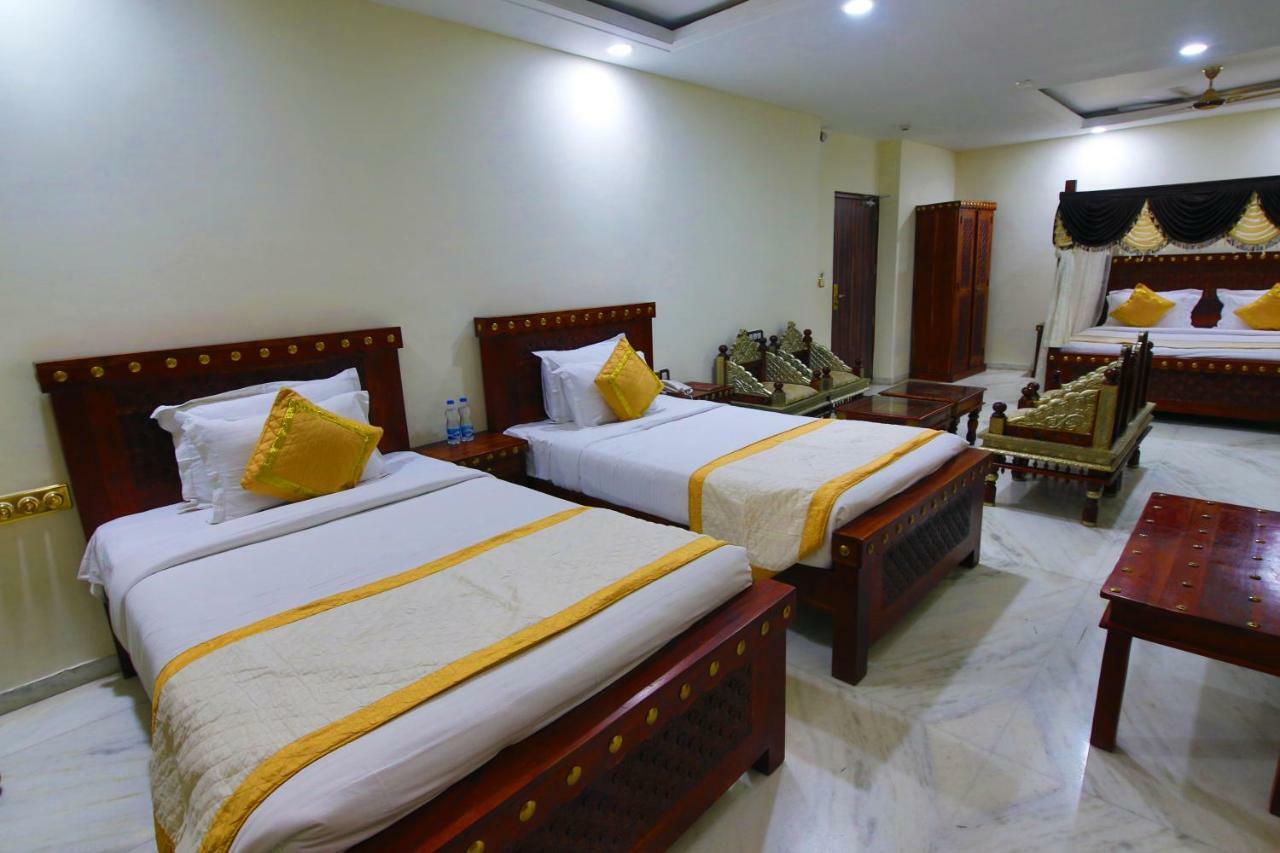 Lilypool - The Heritage Jalmahal Hotel 4*