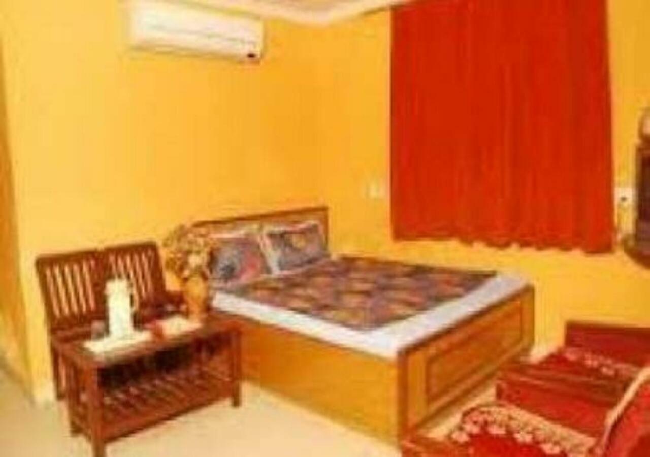 Archana Hotel