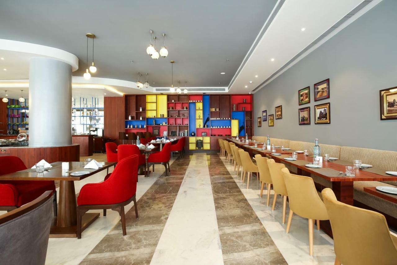 Zone Palace By The Park 4*