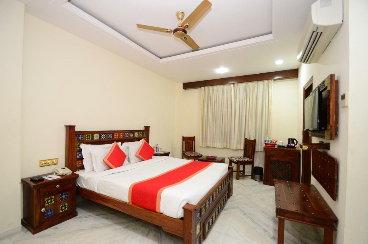 Lilypool - The Heritage Jalmahal Hotel Jaipur