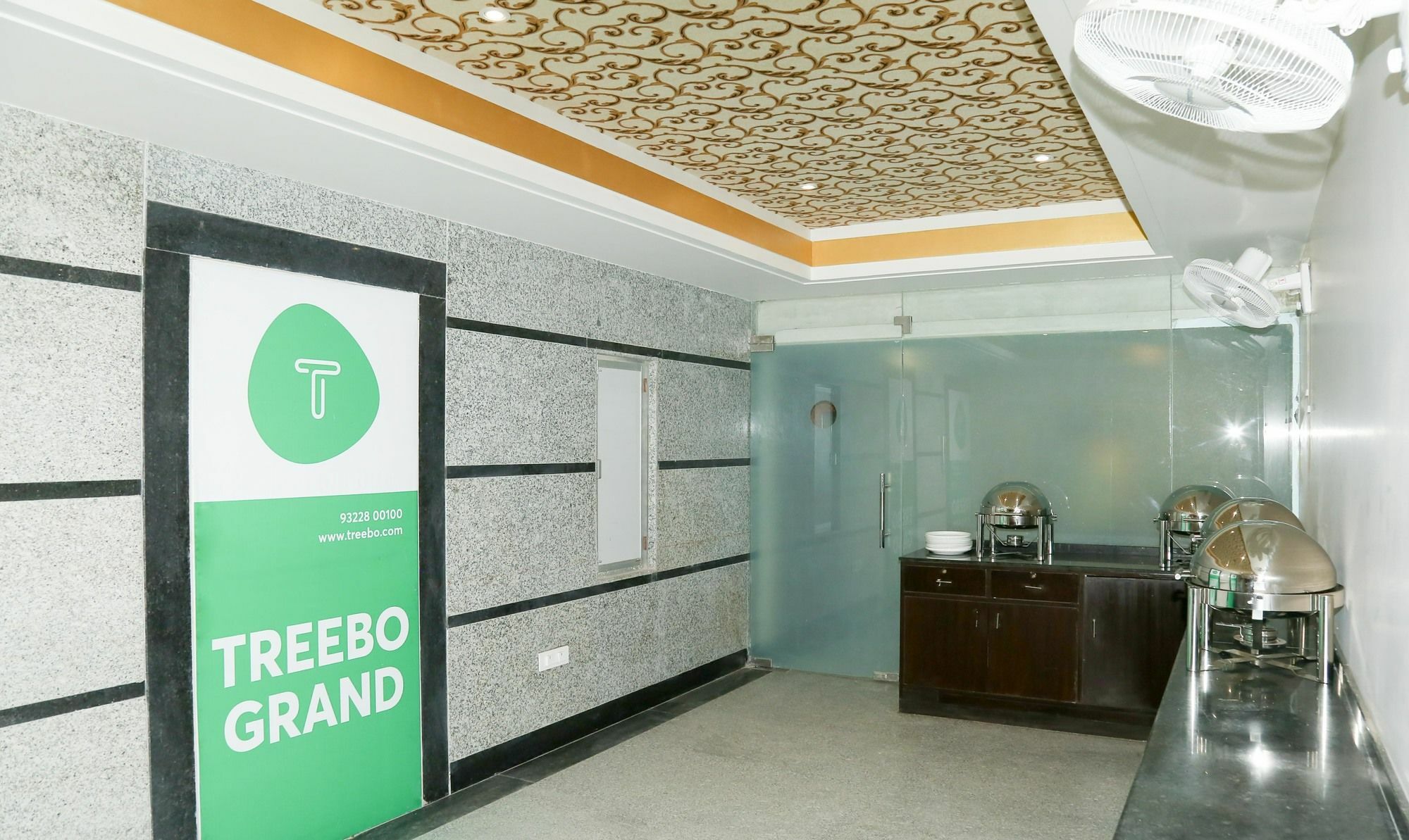 Hotel Treebo Trend Grand Mansarovar