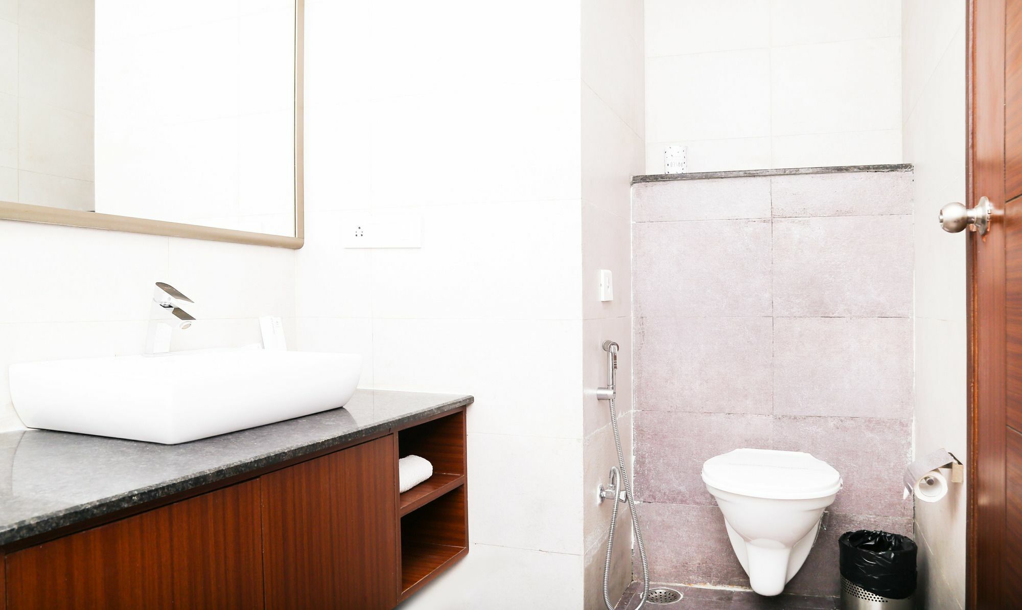 Hotel Treebo Trend Grand Mansarovar