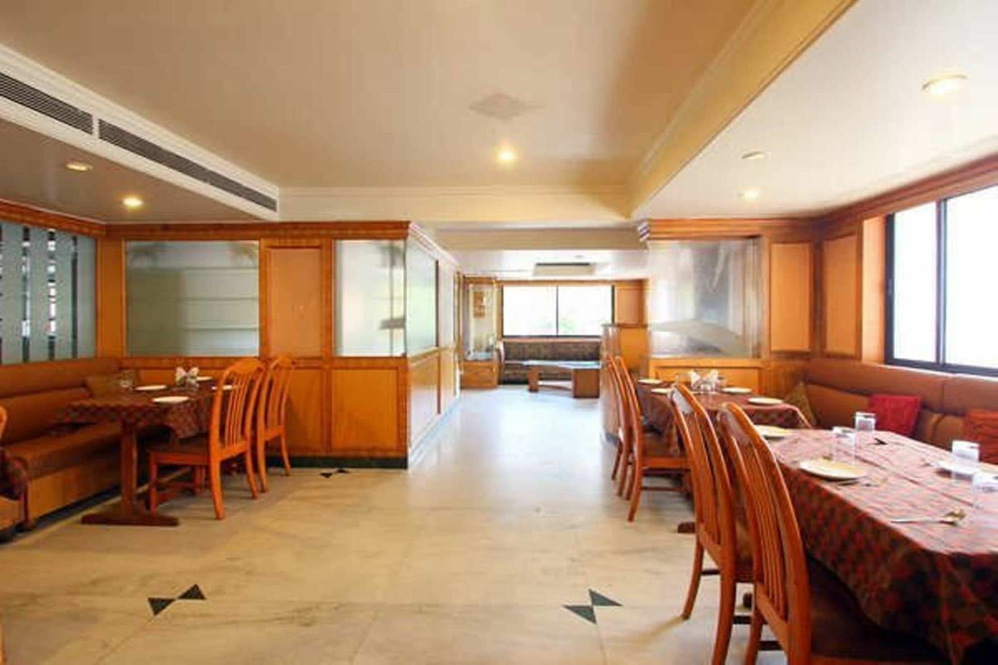 Royal Palazzo Resort Jaipur
